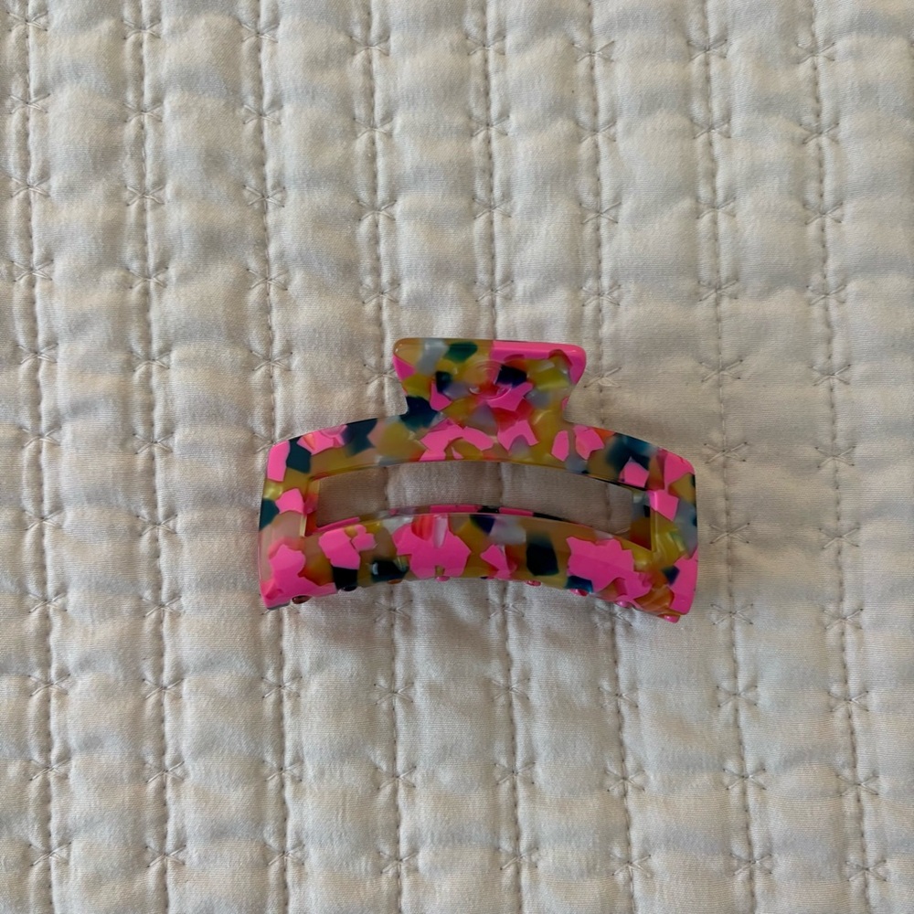 Lululemon Athletica Vibrant Pink and Brown Hair Clip